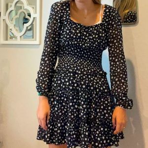 Francesca’s Black and White Flower Fall dress